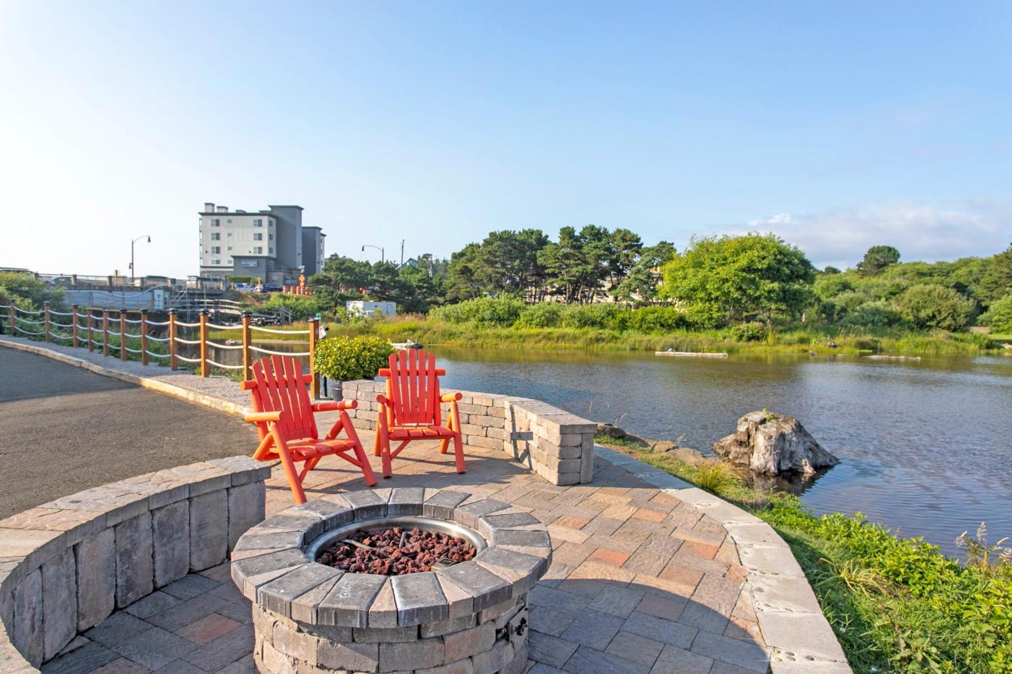 Inn At Lincoln City By Oyo Exterior foto